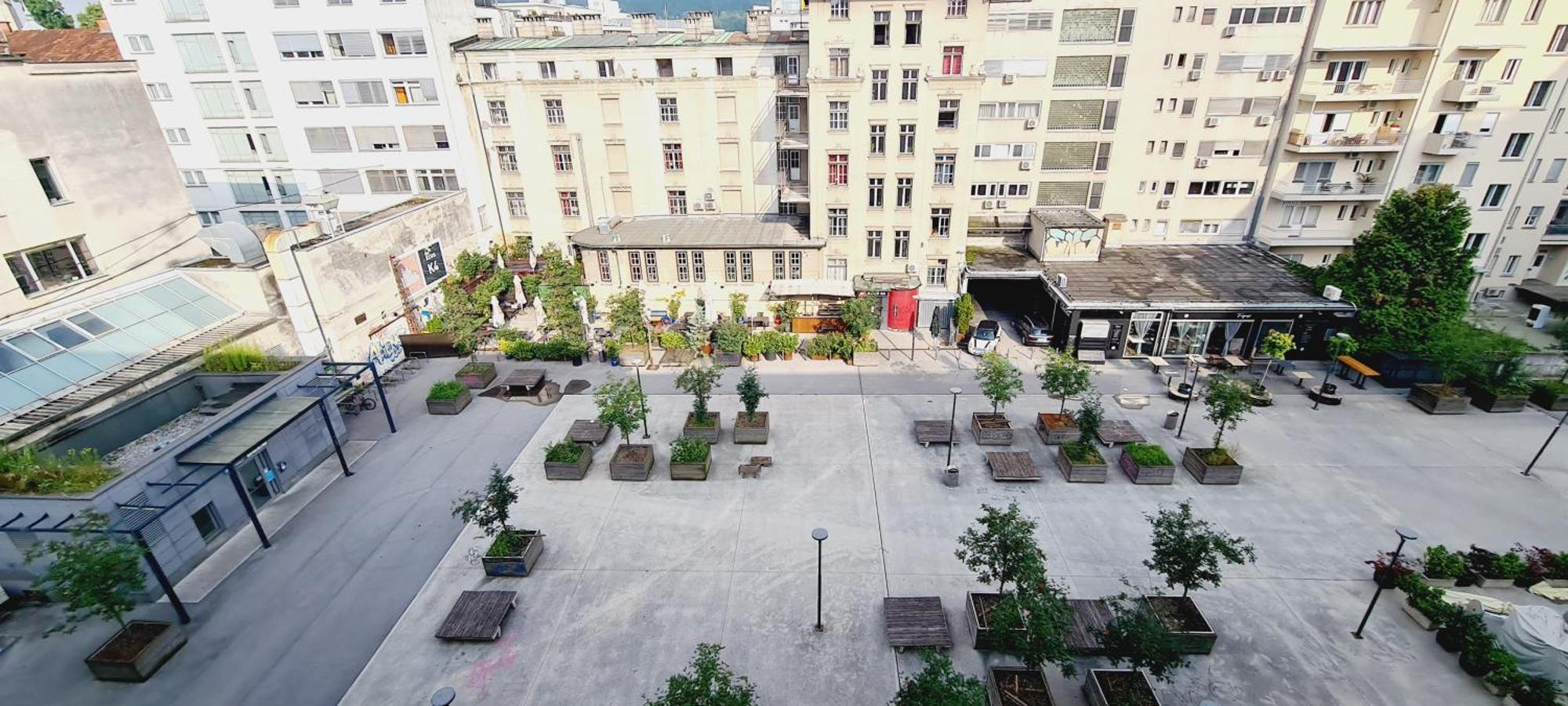 Little Plaza Duplex Apartman Ljubljana Kültér fotó