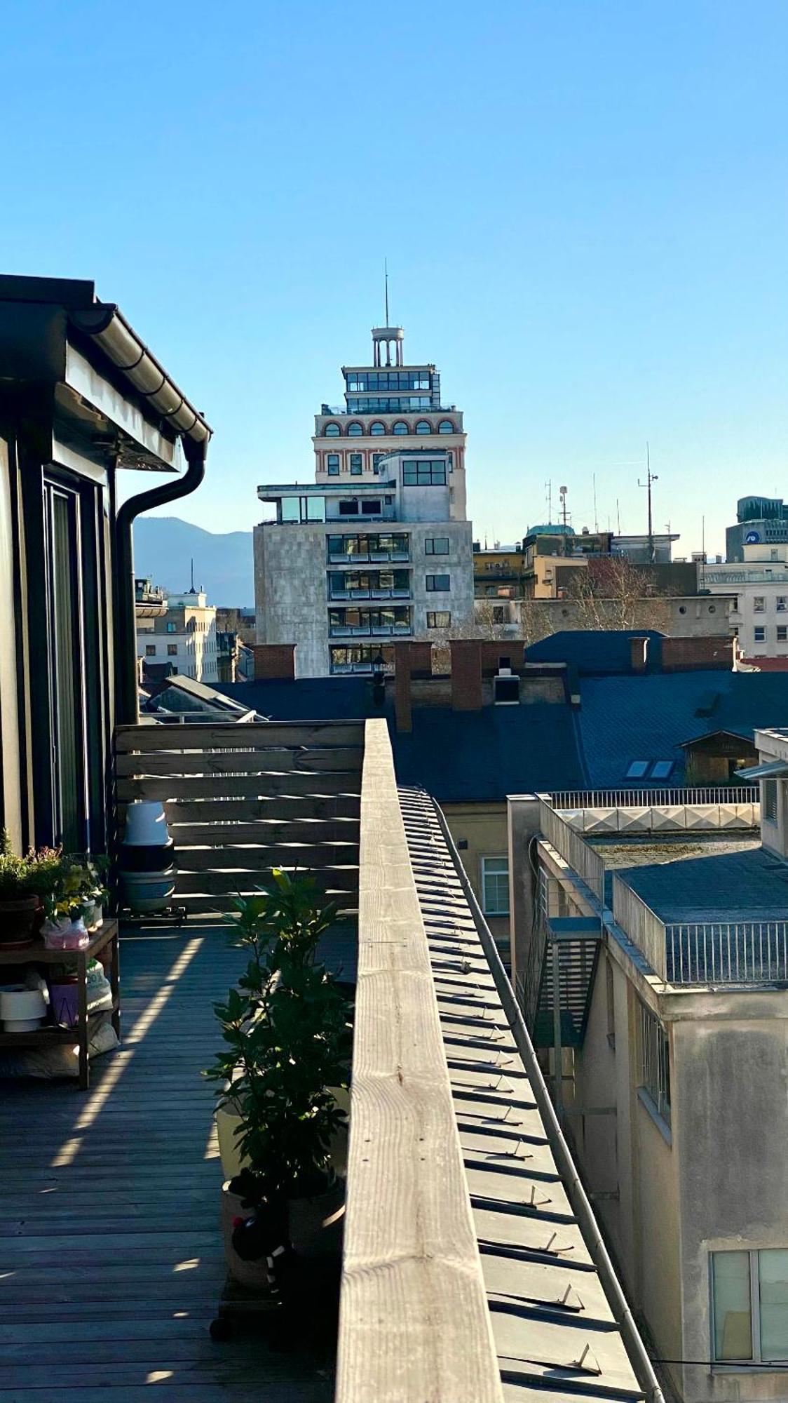 Little Plaza Duplex Apartman Ljubljana Kültér fotó